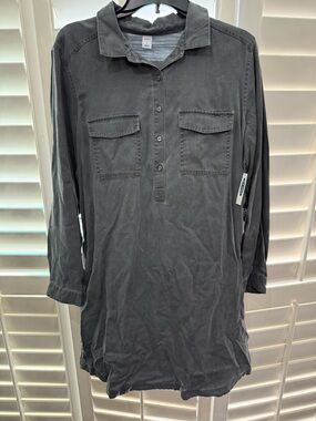 NWT - Slate Gray Long-Sleeve Button Shirt